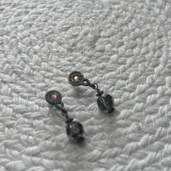 Gorgeous BLACK AURORA BOREALIS CRYSTAL Silver Dangle Earrings #848D - Picture 3 of 3